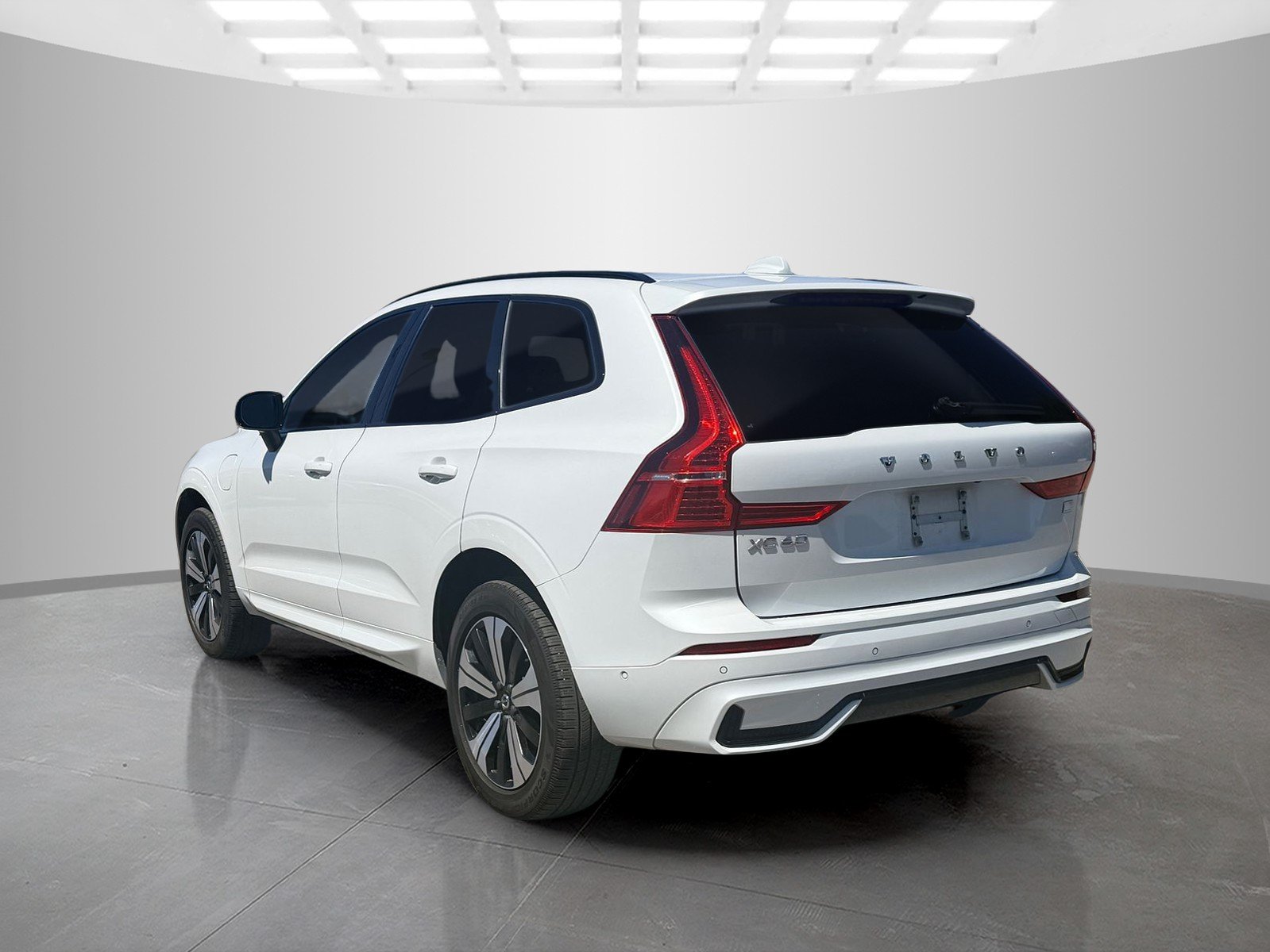 2023 Volvo XC60 Plus - Photo 7