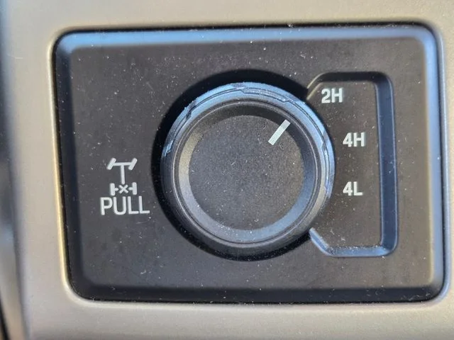 Used 2017 Shadow Black Ford Lariat image 31