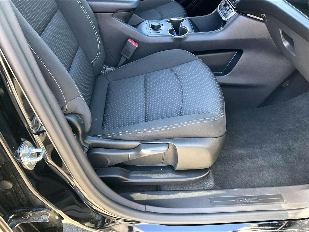 Used 2024 Black GMC SLE image 35