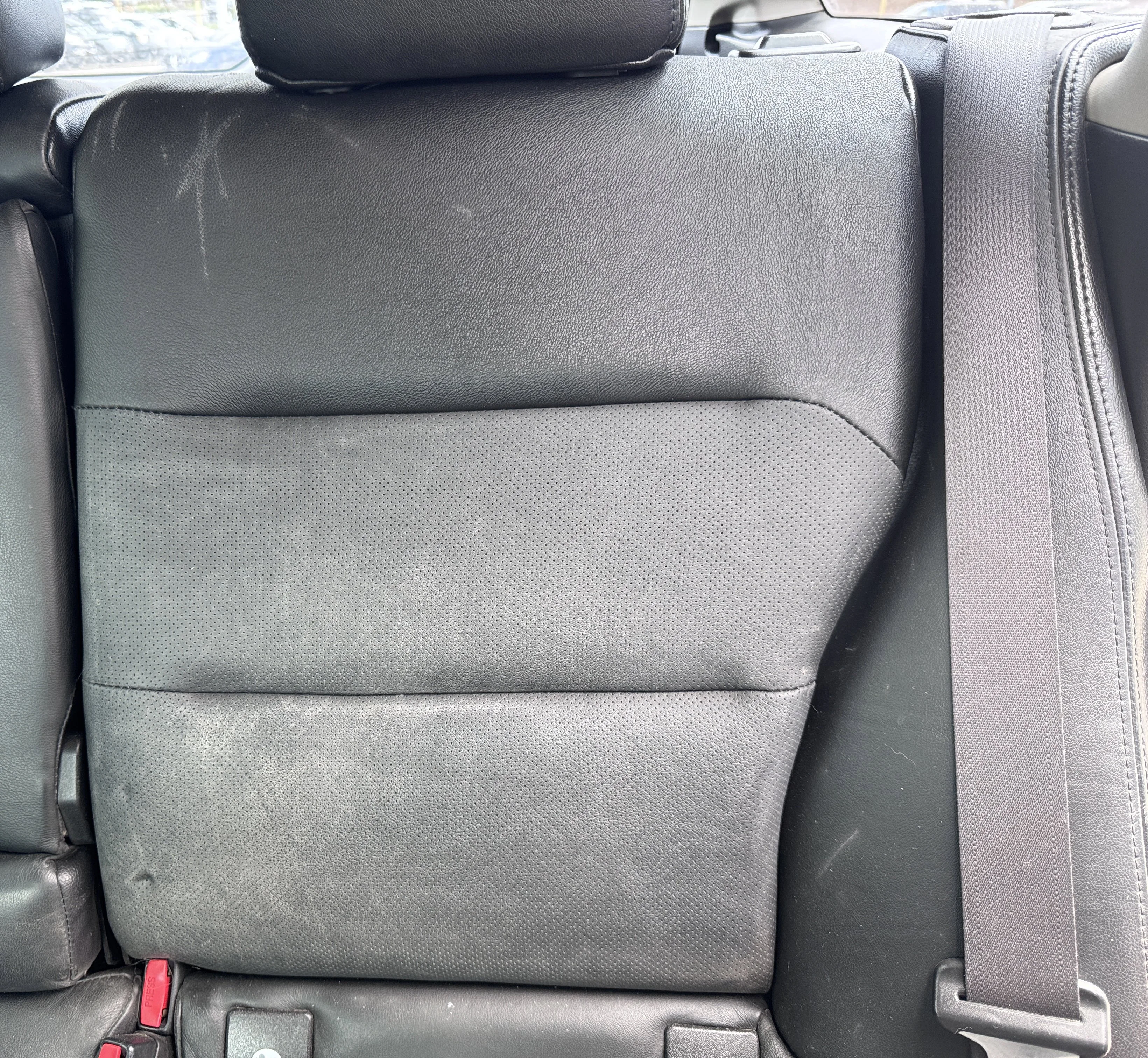 Used 2005  Subaru Outback XT Ltd image 37