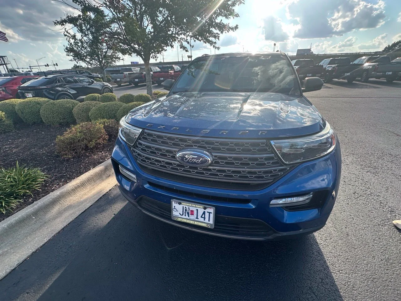 Used 2021  Ford XLT image 2