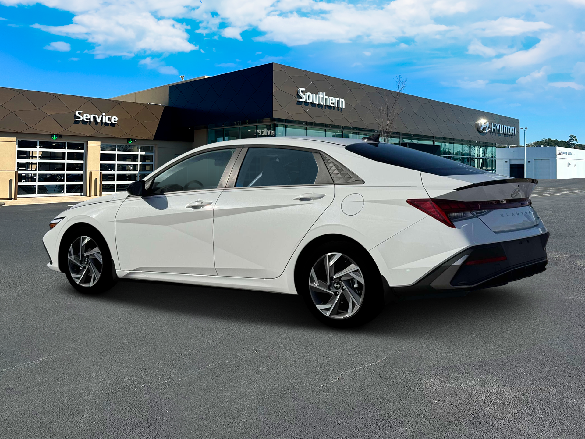 New 2025 White Hyundai SEL Sport image 4