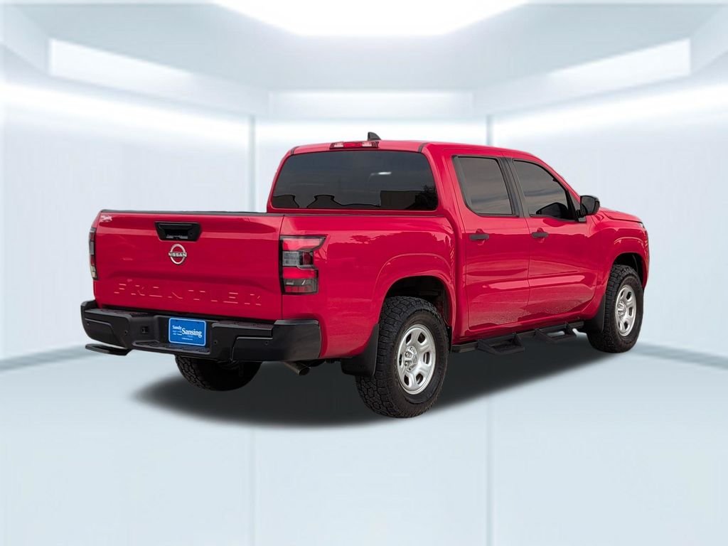 Used 2022 Red Nissan S image 6
