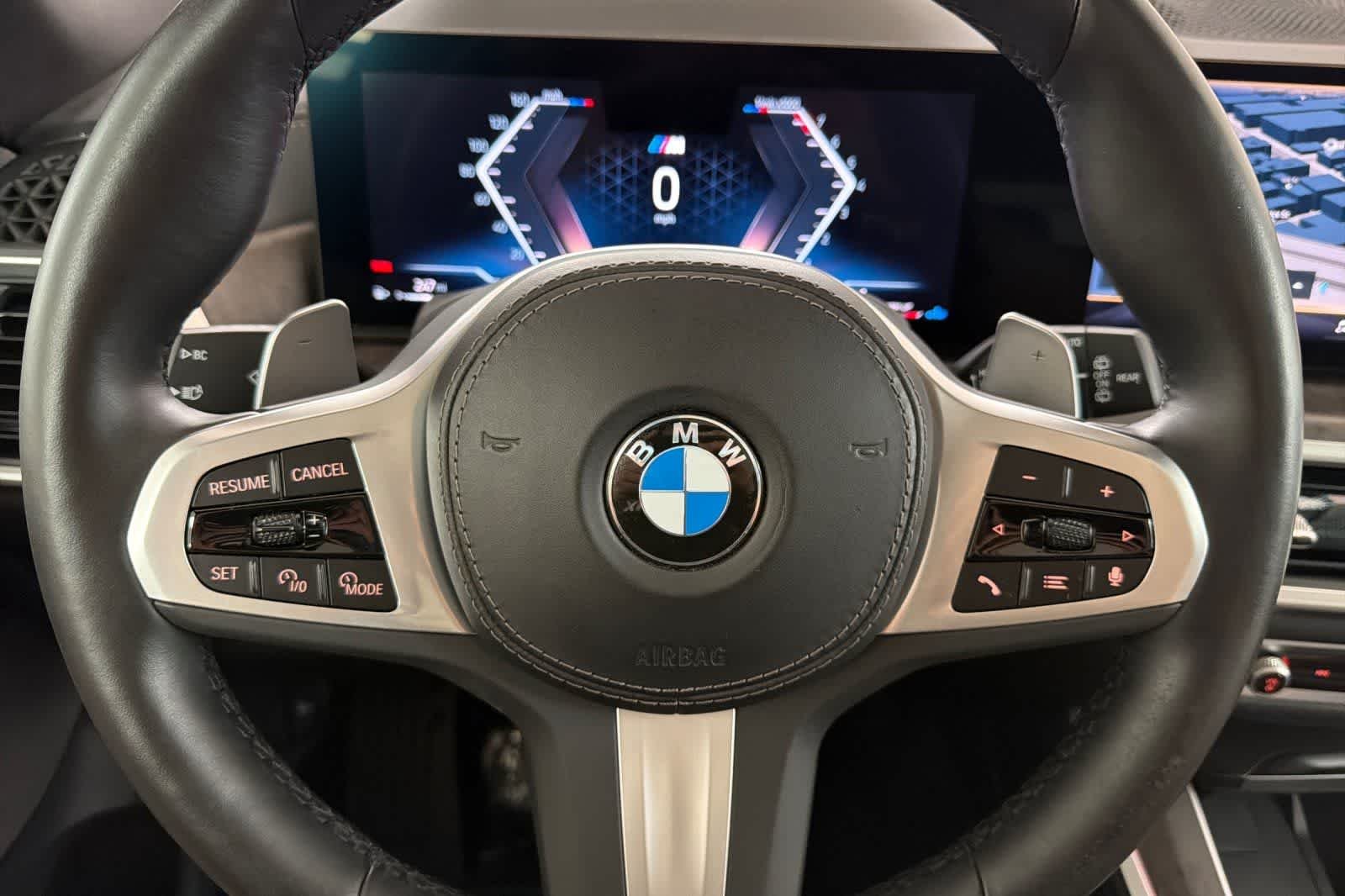 Used 2025 Gray BMW xDrive40i image 24