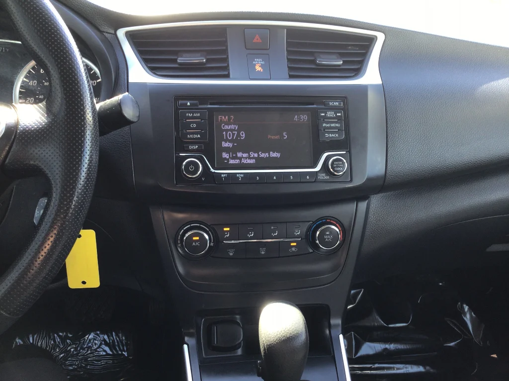 Used 2018 Brilliant Silver Nissan S image 15