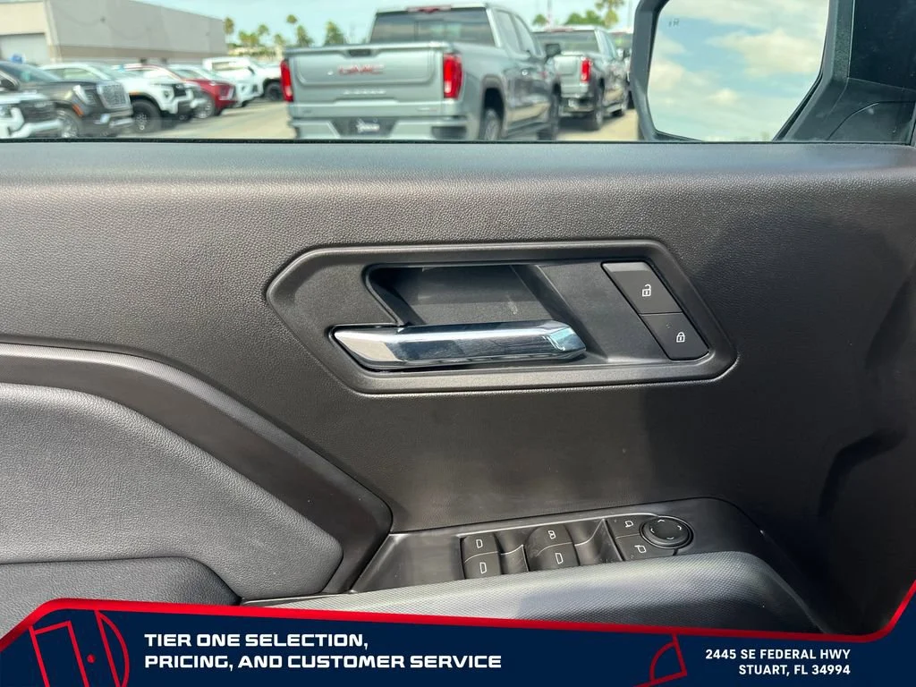 New 2026 Summit White GMC Elevation image 22
