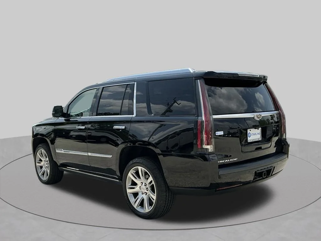 Used 2018 Black Cadillac Premium Luxury image 5