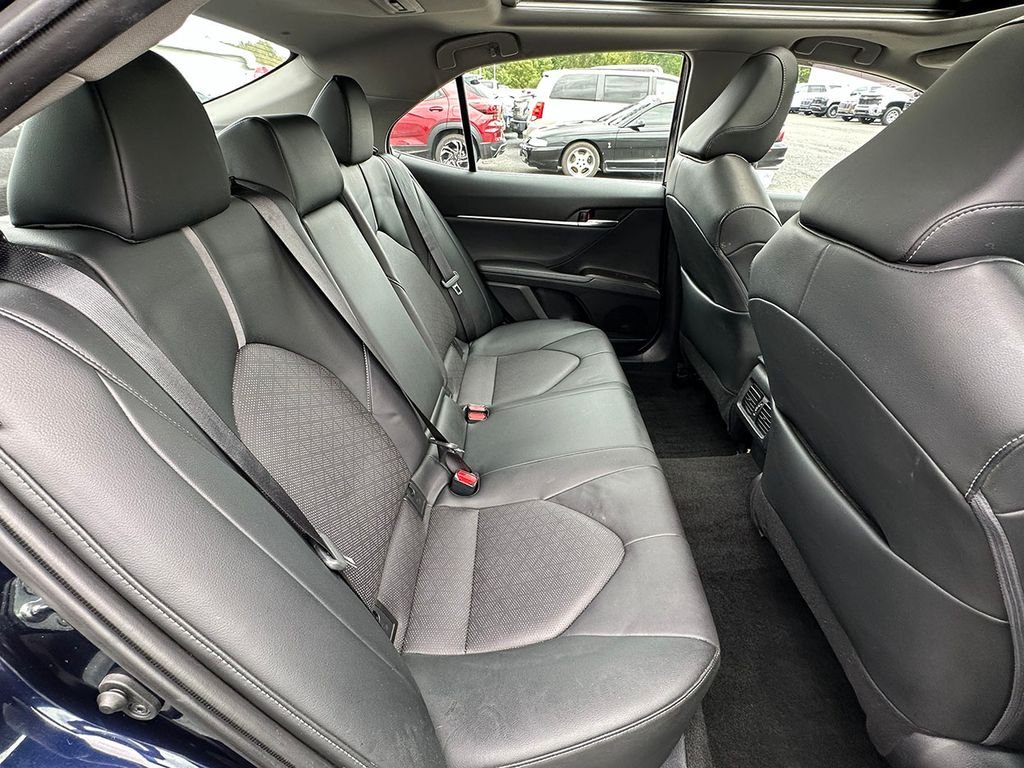 Used 2022  Toyota XSE image 24