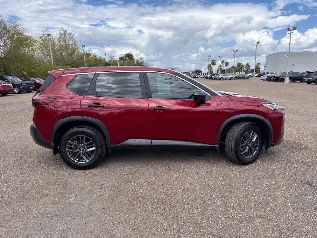 Used 2023 Red Nissan S image 8