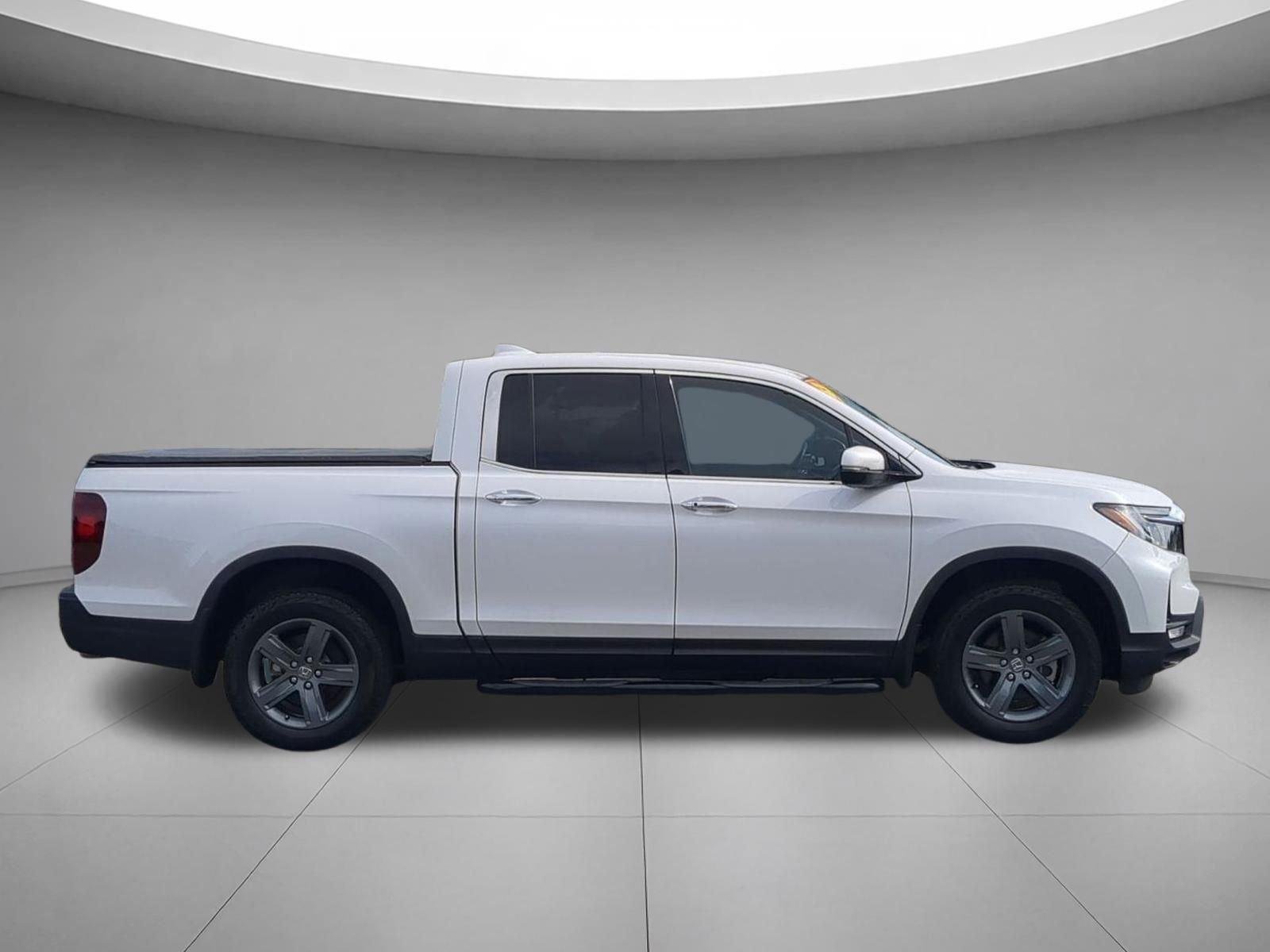 Used 2023 Platinum White Pearl Honda RTL-E image 6