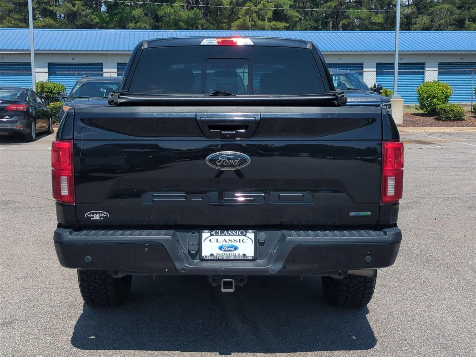 Used 2020 Agate Black FORD LARI image 4