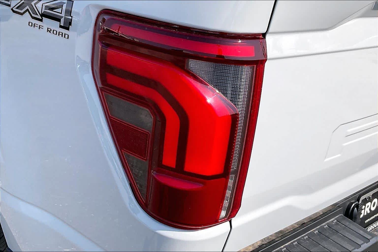 New 2026 Avalanche Ford Lariat® image 14