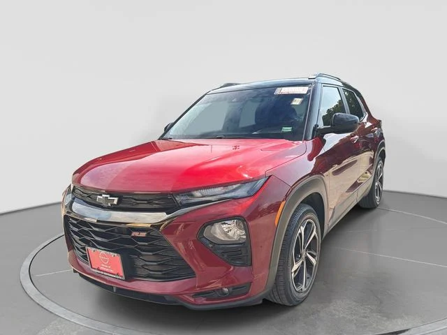 Used 2022 Red Chevrolet RS image 8