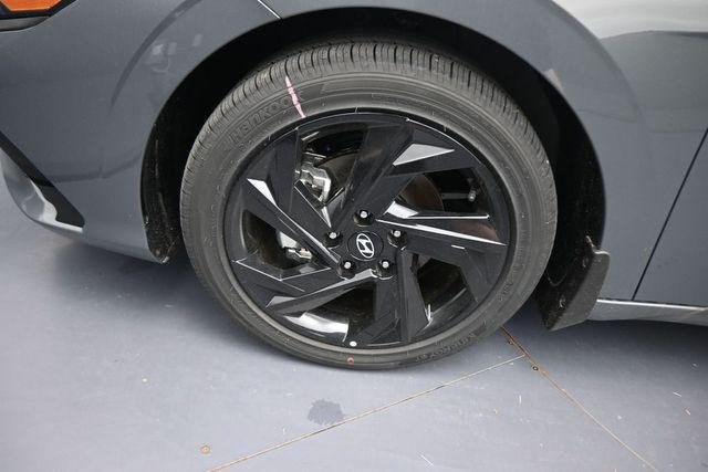New 2026 Gray Hyundai SEL Sport image 21