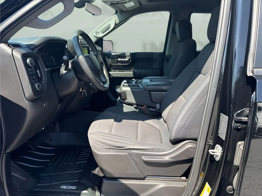 Used 2019 Black Chevrolet Custom Trail Boss image 5