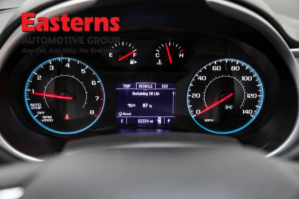 Used 2023 Gray Chevrolet LT image 18