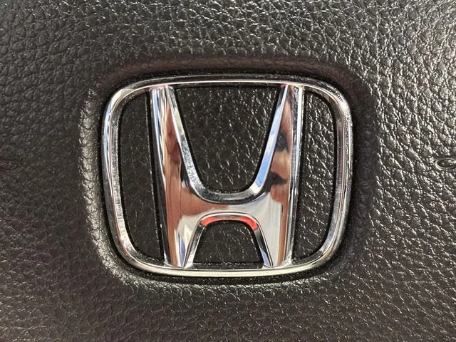 Certified Used 2023 Platinum White Pearl Honda SP TRG image 27