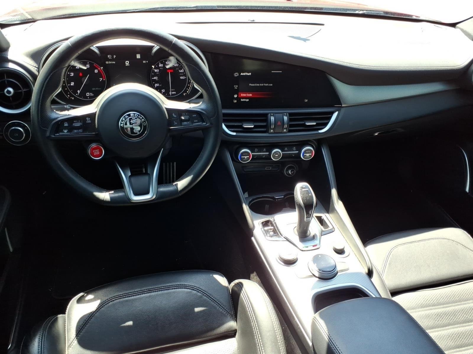 Used 2023 Alfa Rosso Alfa Romeo Veloce image 21