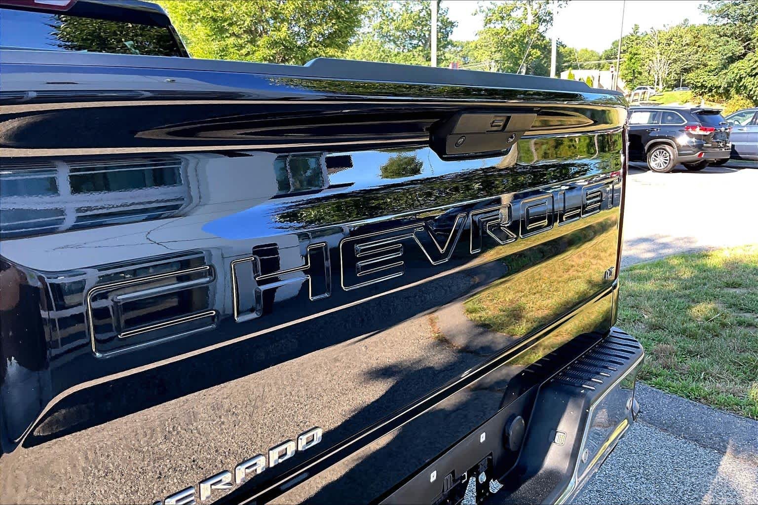 Used 2022 Black Chevrolet LT image 29