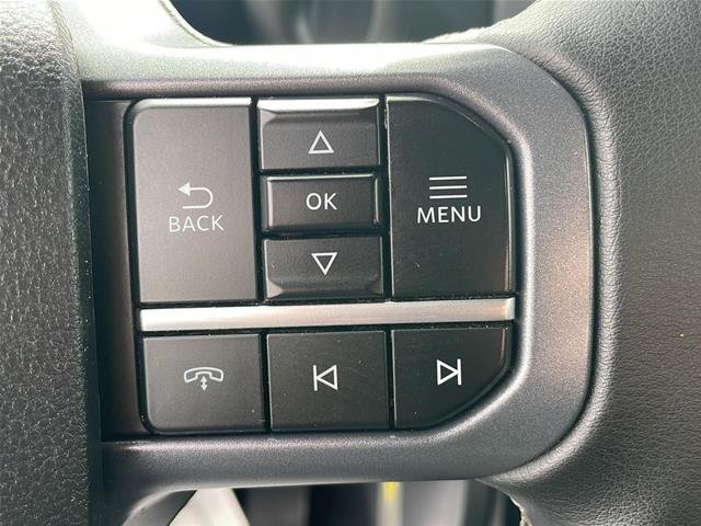 Used 2025 Oxford White Ford XLT image 49