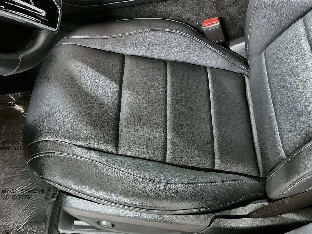 Used 2024 Black Mercedes-Benz GLS 450 image 21
