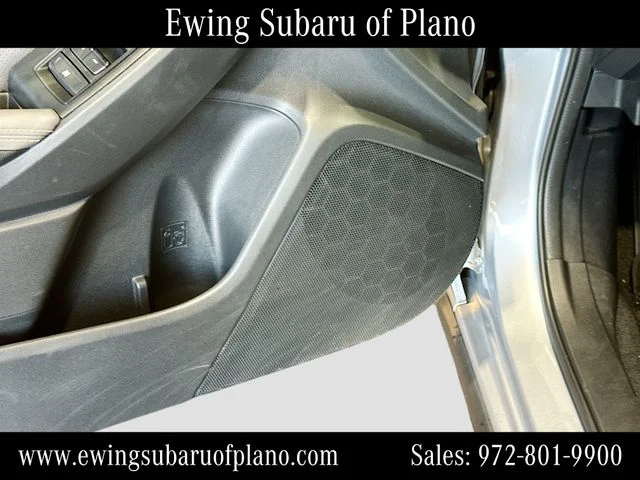 Used 2022 Silver Subaru Sport image 19