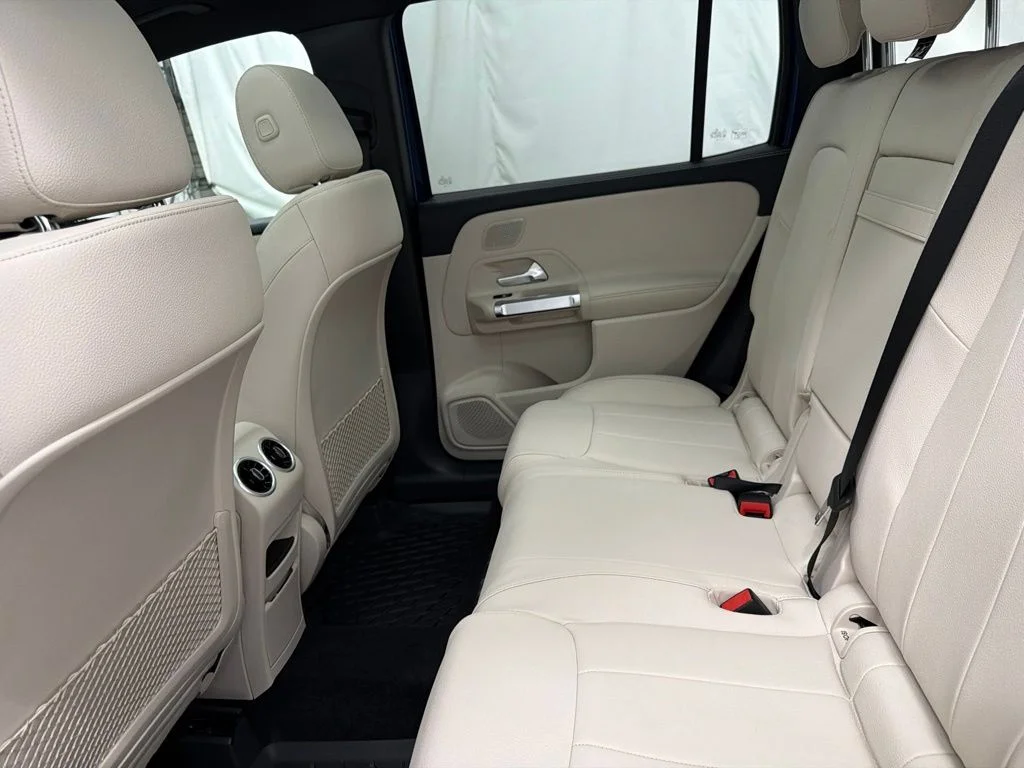 New 2026 Blue Mercedes-Benz GLB 250 image 19