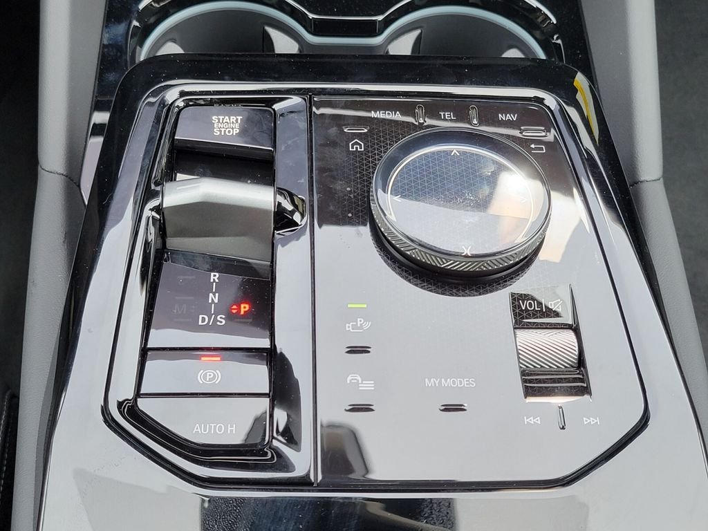 2026 BMW 5 Series 530i - Photo 23