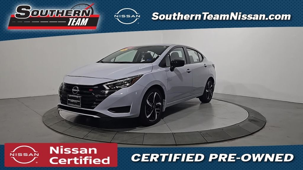2025 Nissan Versa Sedan SR