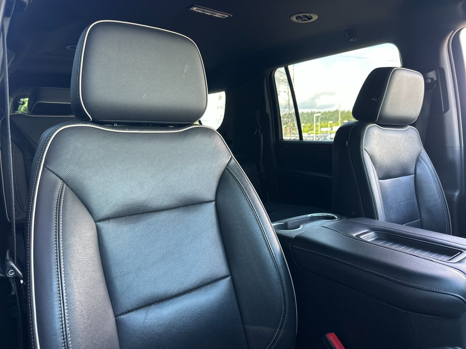 Used 2021 Shadow Gray Metallic Chevrolet Premier image 16