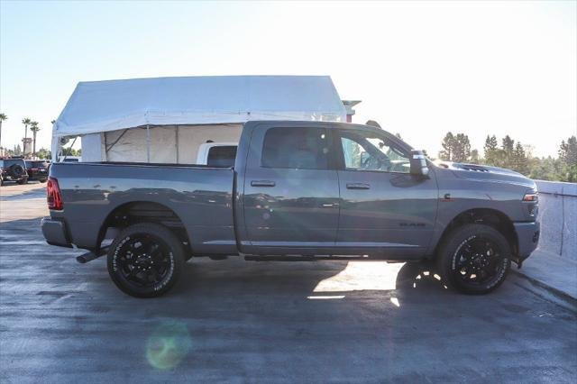 New 2026 Ceramic Gray Clear-Coat Exterior Paint RAM LARAMIE image 13
