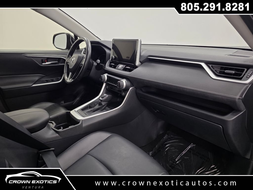 Used 2023 Gray Toyota XLE Premium image 12