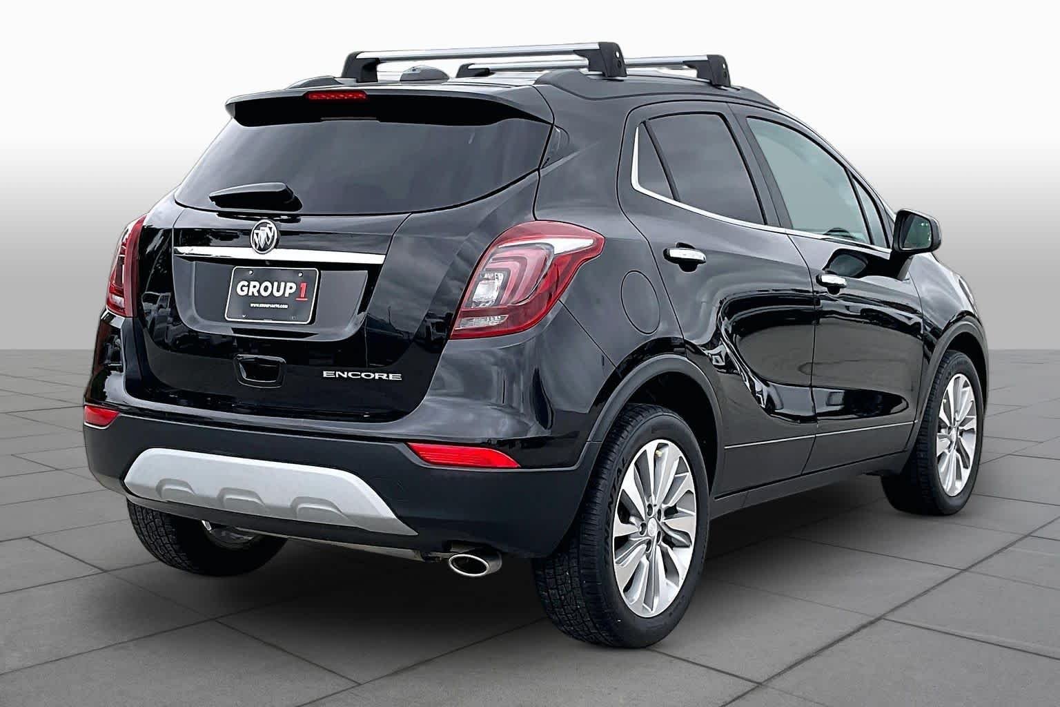 Used 2020 Ebony Twilight Metallic Buick Preferred image 12