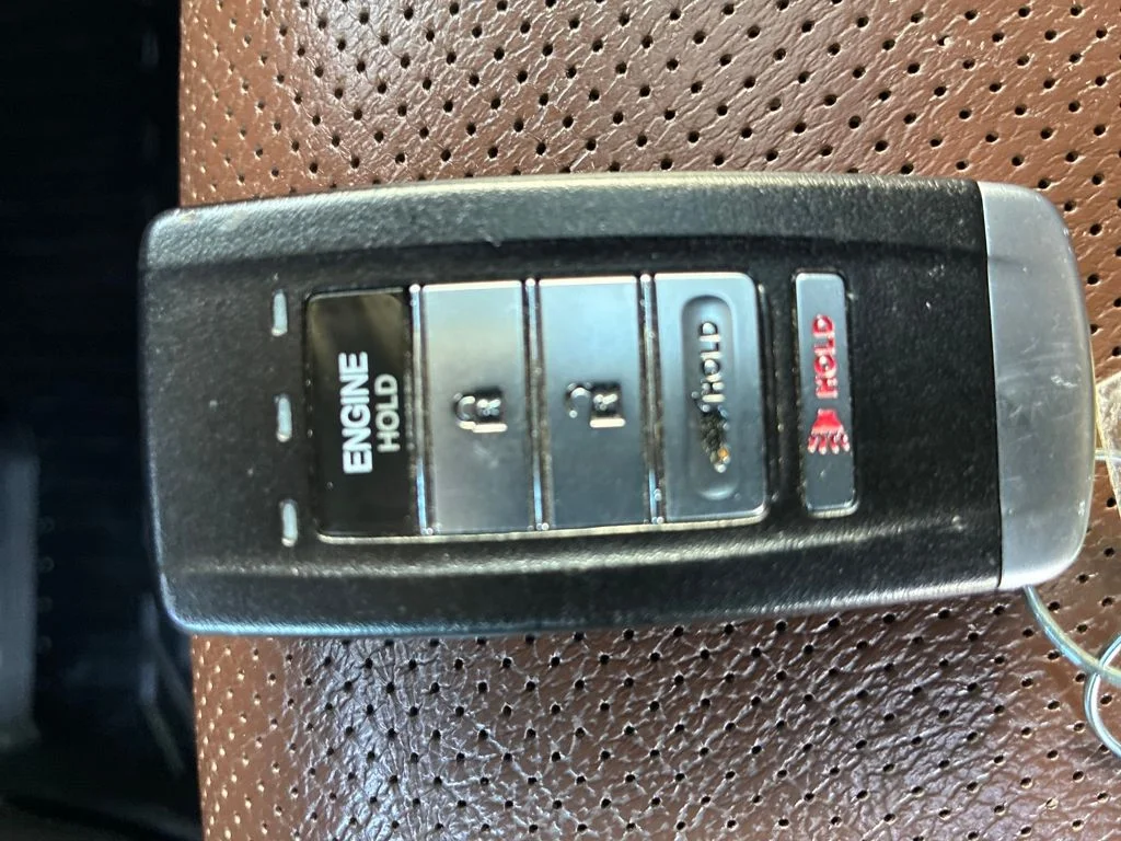 Used 2020  Acura Technology image 21