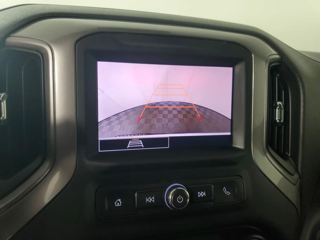 Used 2023 White Chevrolet WT image 19