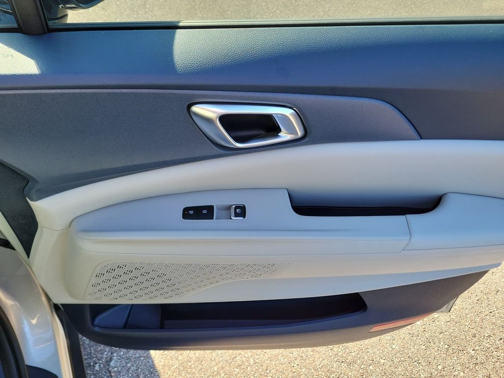 New 2026 Silver Kia SX image 10