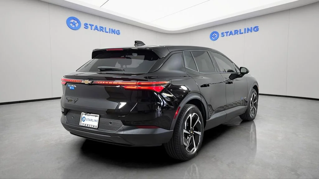 Used 2025 Black Chevrolet LT image 9