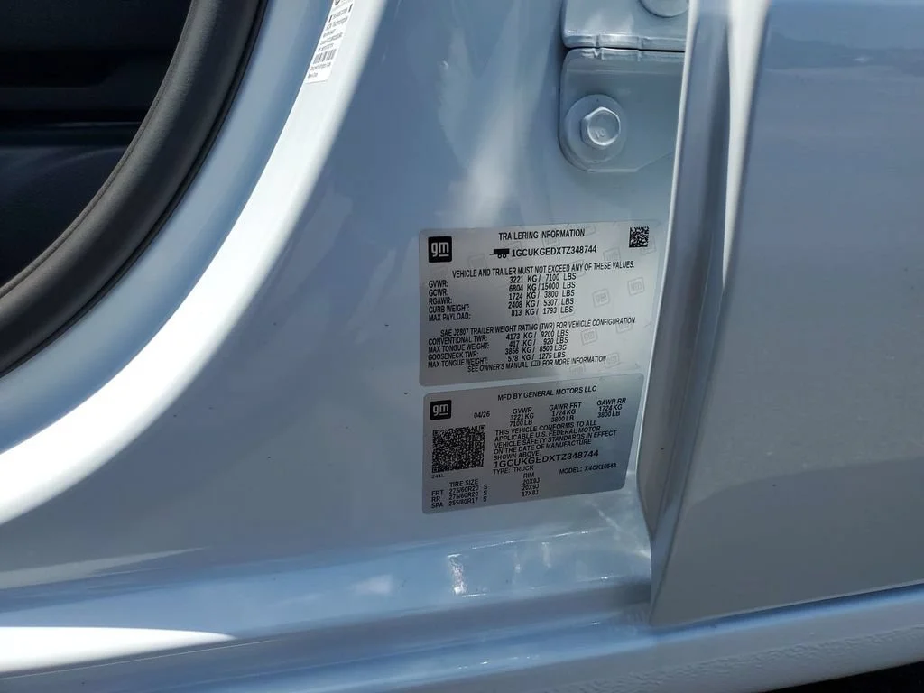 New 2026 Polar White Tricoat Chevrolet LTZ image 39