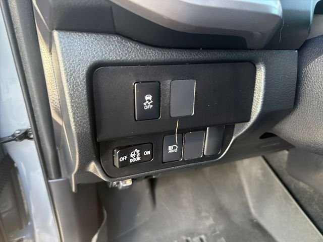 2021 Toyota Tacoma SR5 - Photo 11