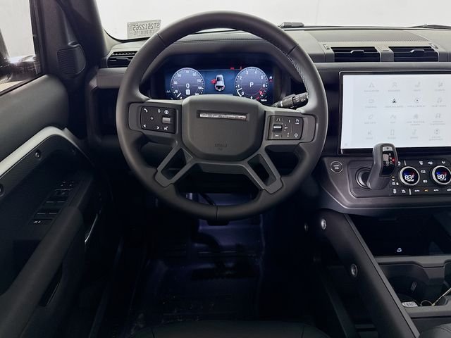New 2026 Fuji White Land Rover X-Dynamic SE image 25