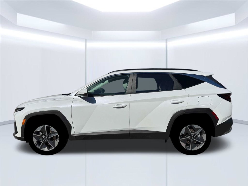 New 2026 White Hyundai SEL image 3