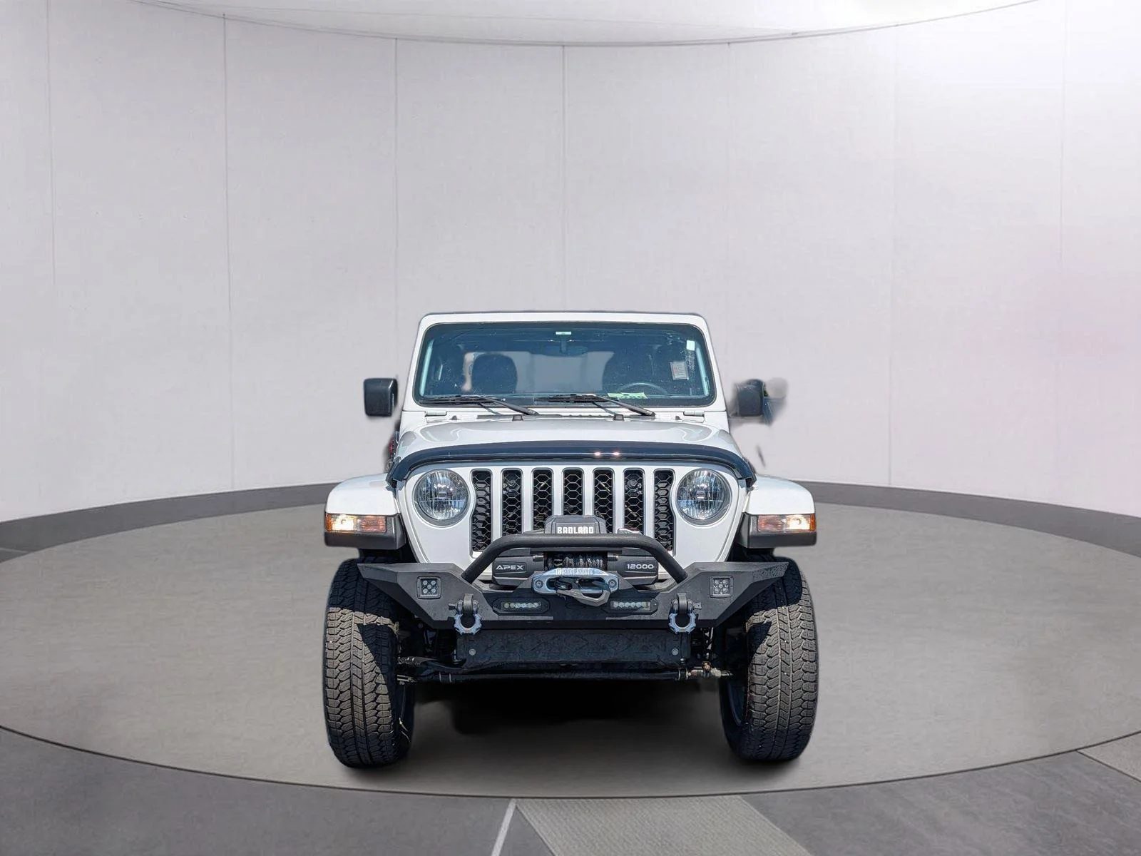 Used 2023 Bright White Clearcoat Jeep Overland image 9