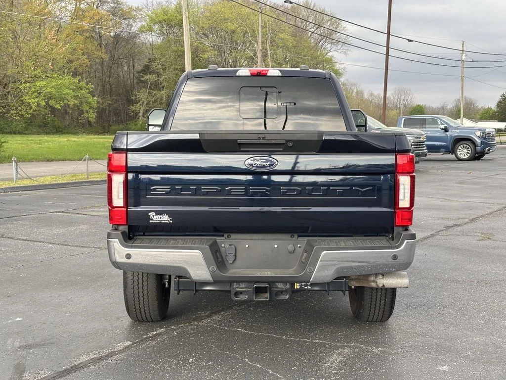 Used 2021 Blue Ford Lariat image 8