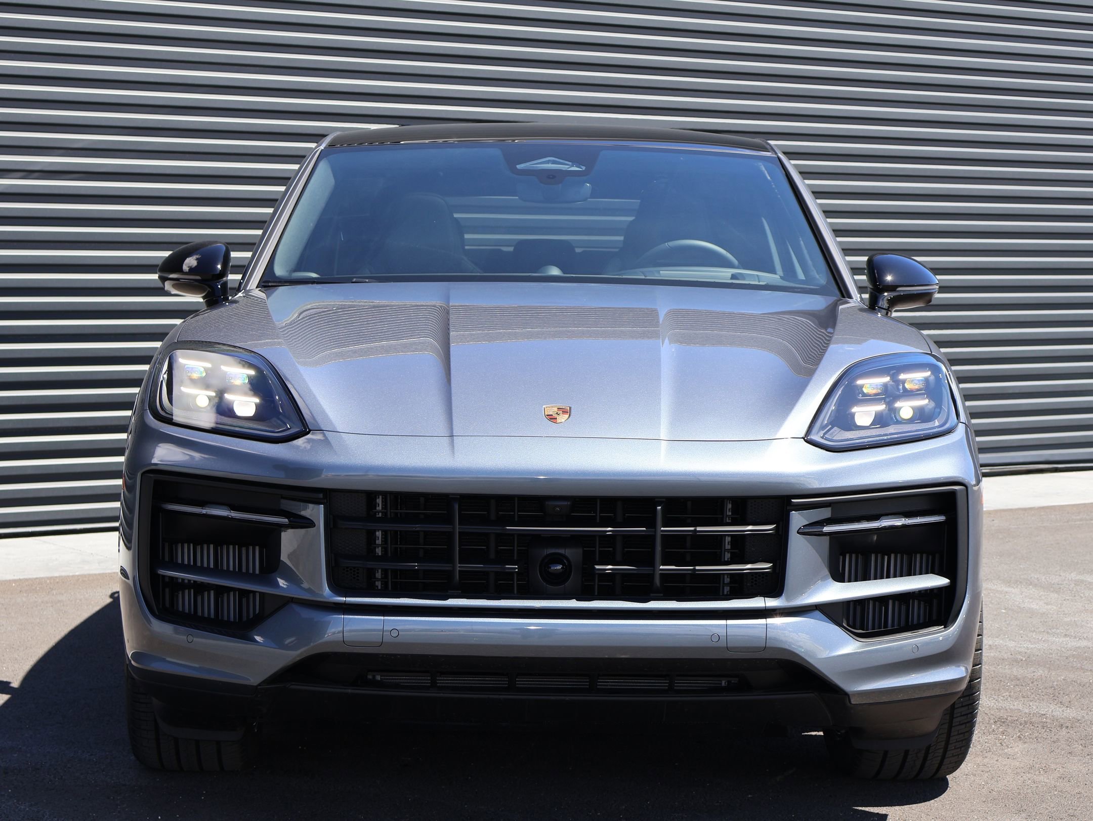 New 2026 Vanadium Grey Metallic Porsche S image 6