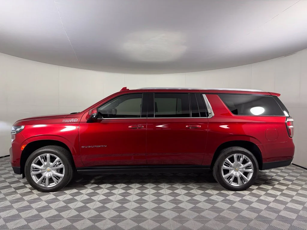 2024 Chevrolet Suburban High Country - Photo 8