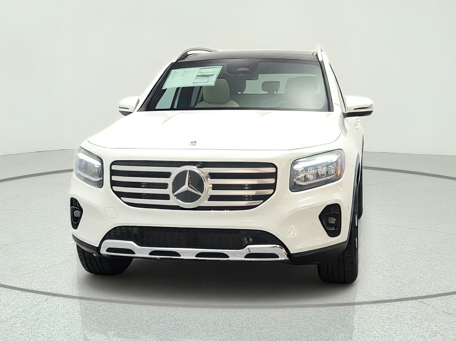 New 2026 Polar White Mercedes-Benz GLB 250 SUV image 2