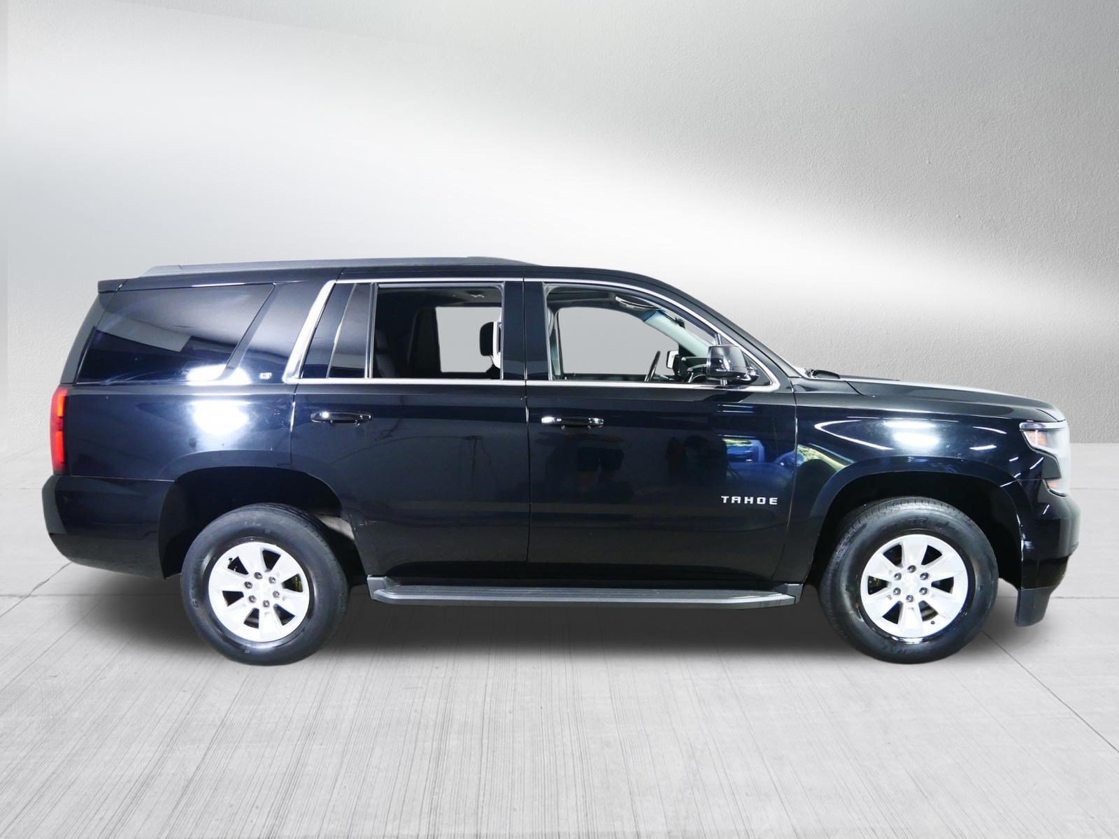 Used 2017 Black Chevrolet LT image 8