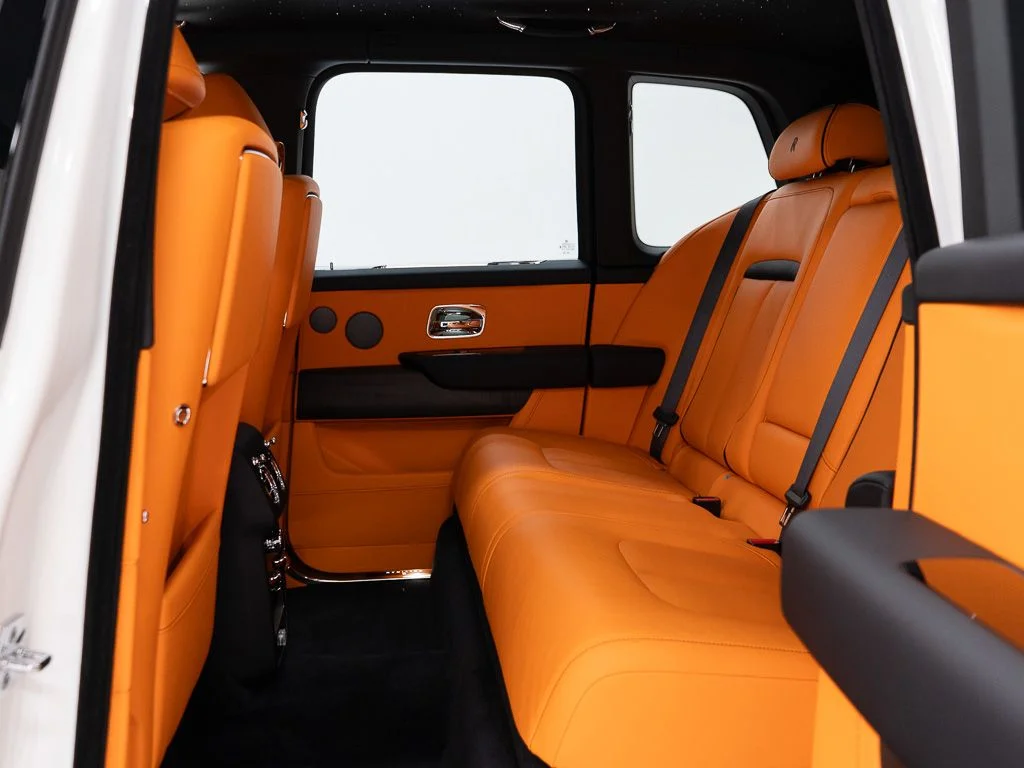 New 2026 English White Rolls-Royce  image 25