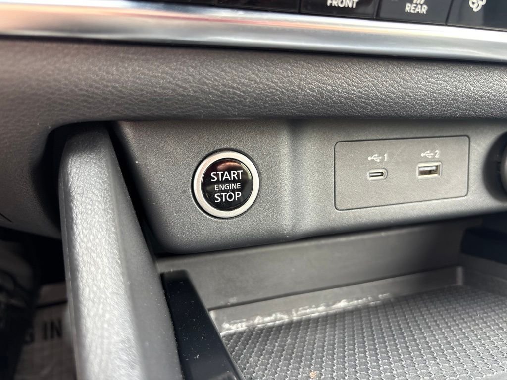 Used 2023 White Nissan SV image 27