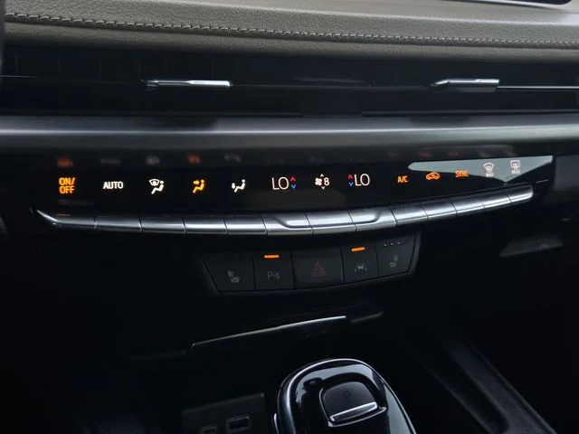 Used 2024 Silver Cadillac Luxury image 23
